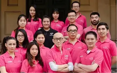 First Class Masseurs/Masseuses